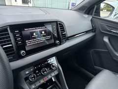 SKODA Sportline 1.5 TSI DSG Leder DCC PANO