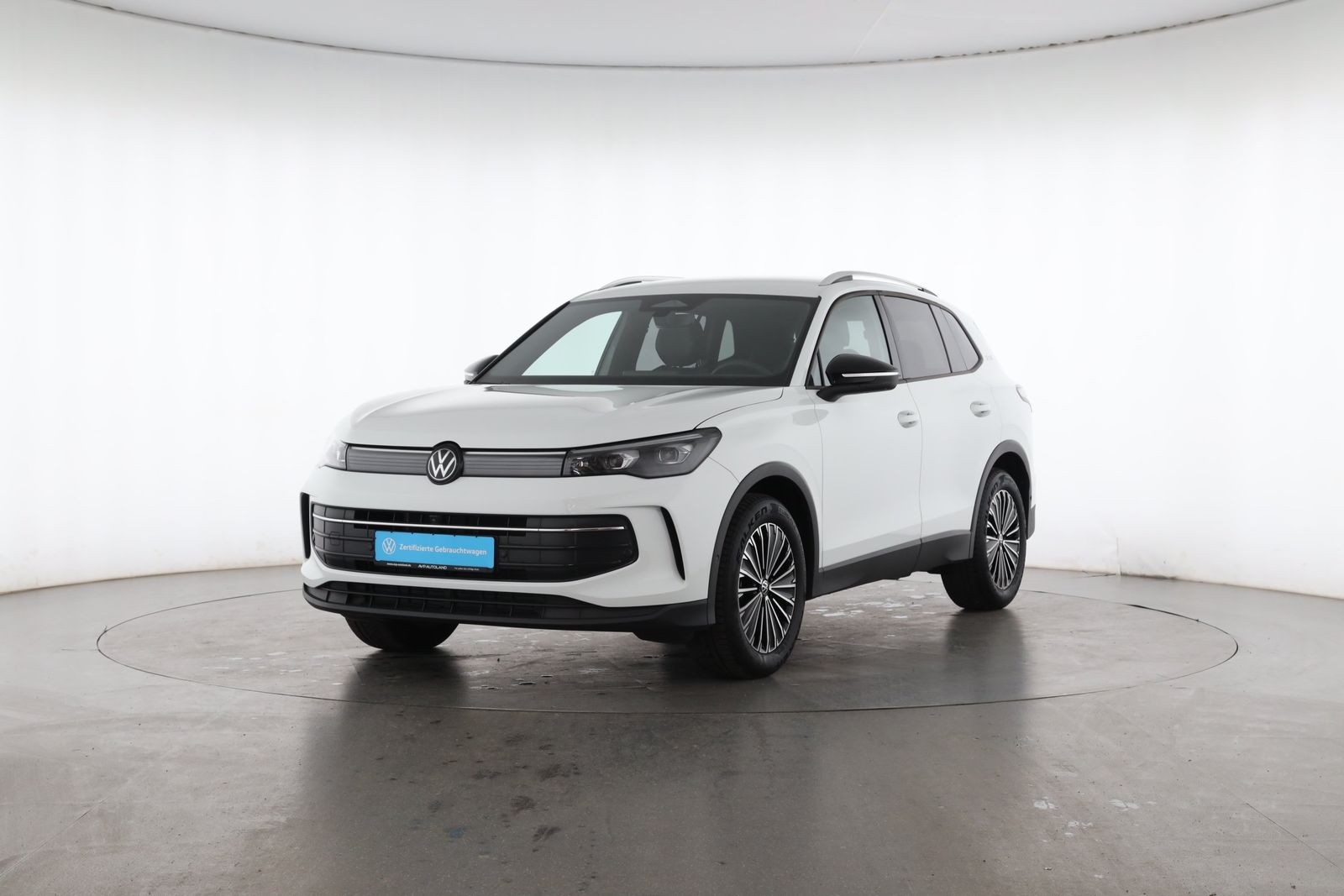 Volkswagen Tiguan 1.5 eTSI DSG GOAL NAVI LED AHK foto 2