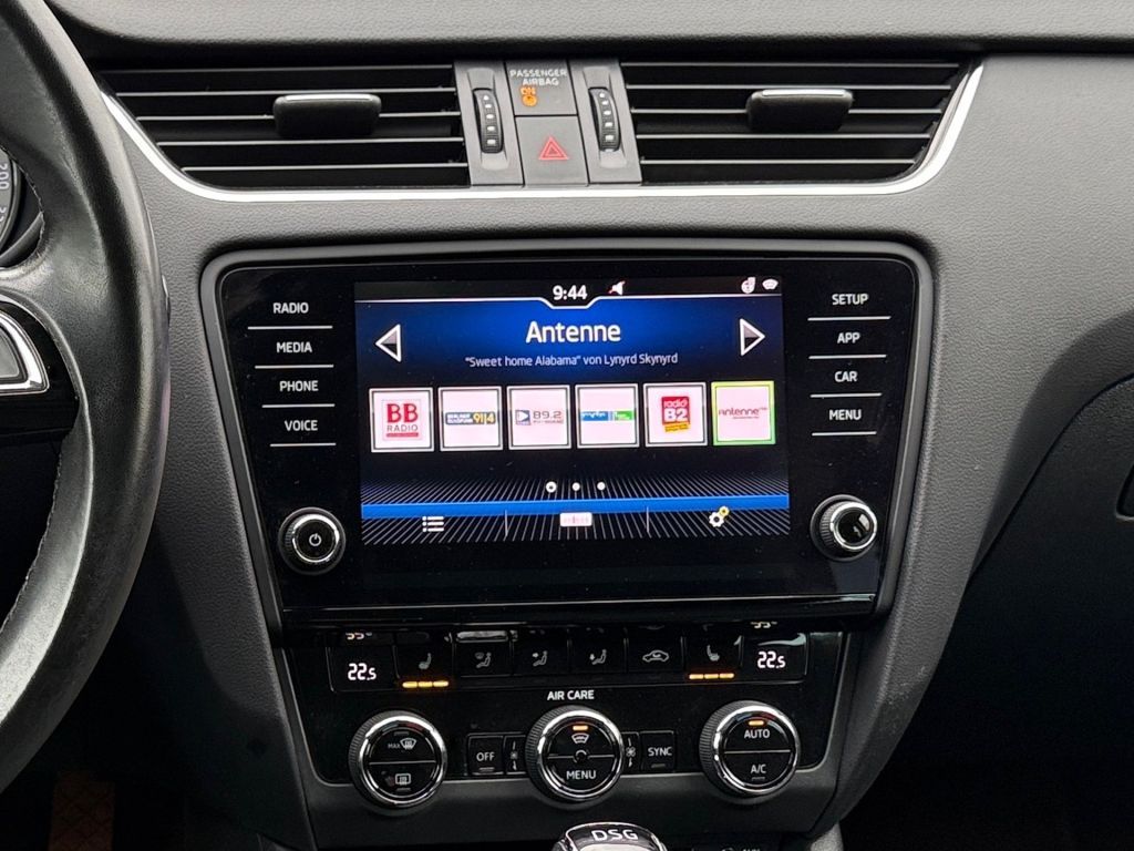 Fahrzeugabbildung SKODA Octavia Combi 1.8 TSI DSG Style