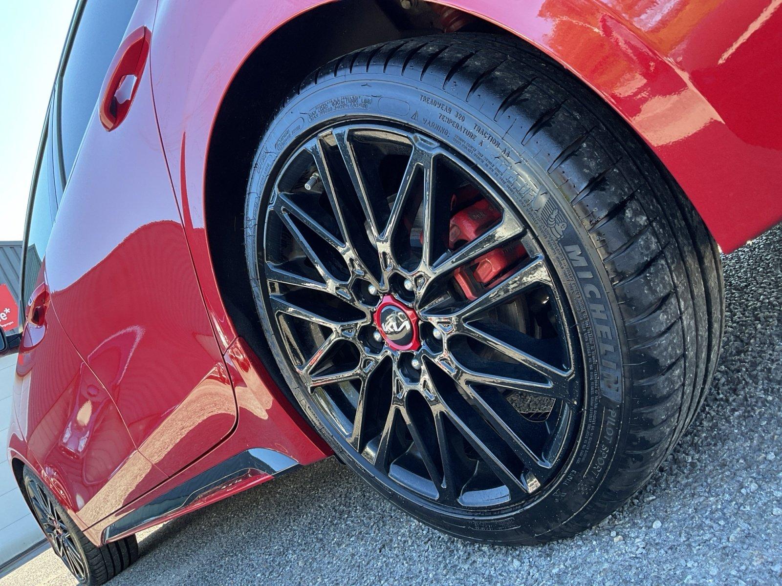 Kia Procee'd GT 1.6T-GDI DCT LED NAVI LHZ SHZ KESSY