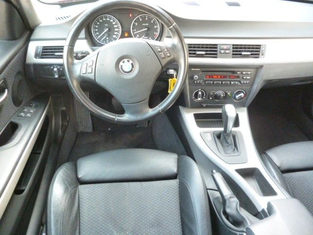 325i Touring 3,0i Automatik, PP, Xenon,Sitzheizu