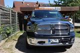 Dodge RAM Laramie 1500 HEMI 5.7L V8 Crew Cab - Dodge RAM: 1500 Crew Cab Laramie