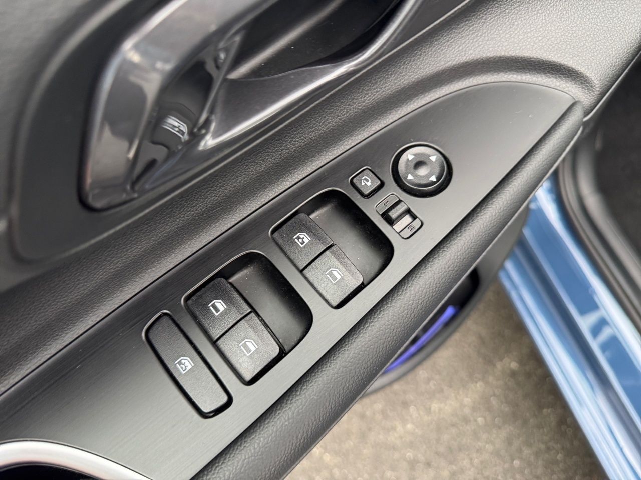 Fahrzeugabbildung Hyundai i20 TREND KAMERA*SHZ*LHZ*NAVI*USB*ZV*CARPL*