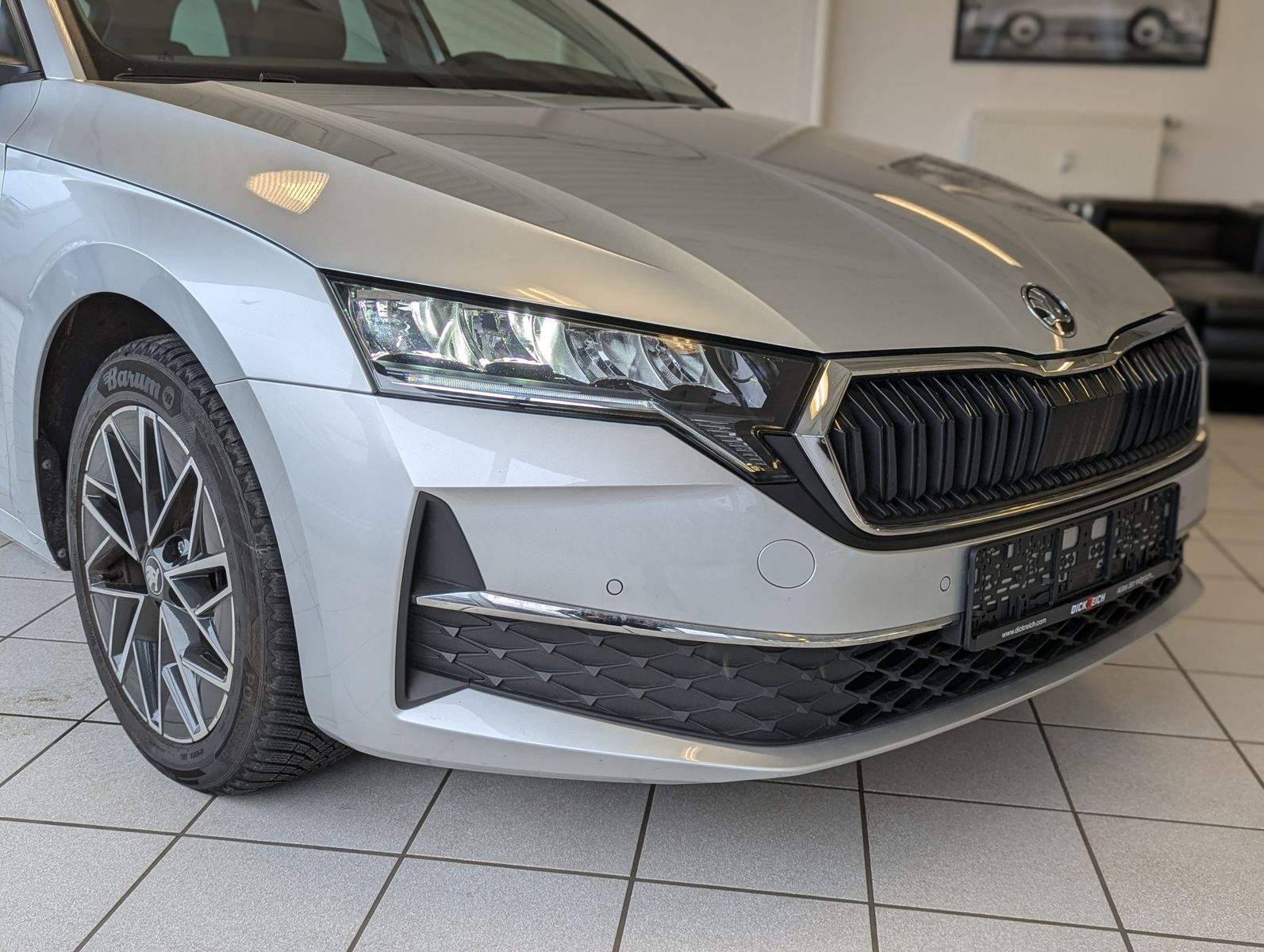 SKODA Octavia 1.5 TSI DSG ACC Style-Paket AHK 5J Garan - Image 9