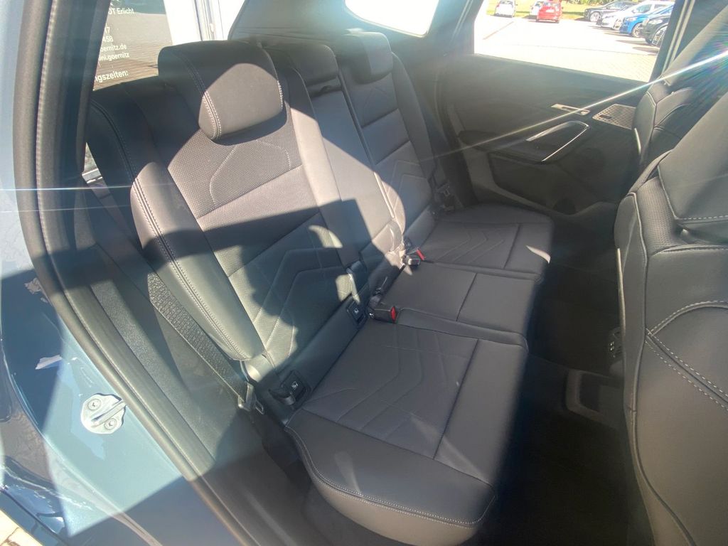 BMW X1 sDrive20 i M SPORT/H&K/SPORTSITZ ELEKT/AHK, Bild 14
