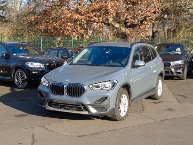 BMW X1 xDrive20d Advantage , Navi, AHK,LED