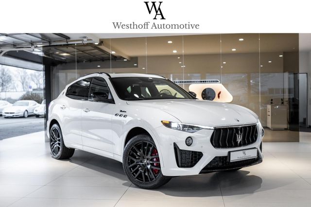 Maserati Levante Modena Ultima CarPlay Panorama Privacy