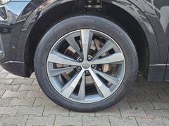 Fahrzeugabbildung Q8 45 TDI quattro 3.0 EU6d-T StandHZG Navi Leder