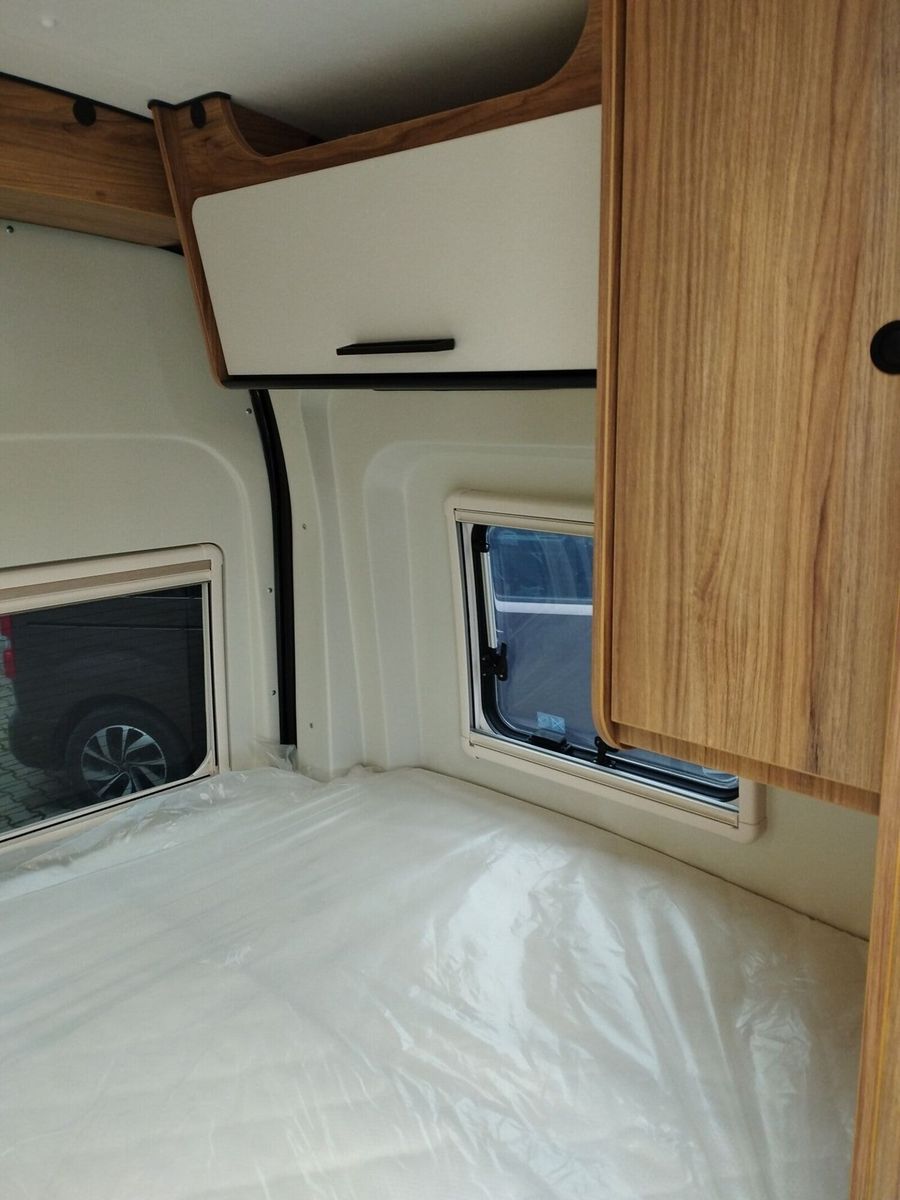 Fahrzeugabbildung Karmann Dexter 4x4 DE 560 AW Allrad 4x4, Rückfahrkamera