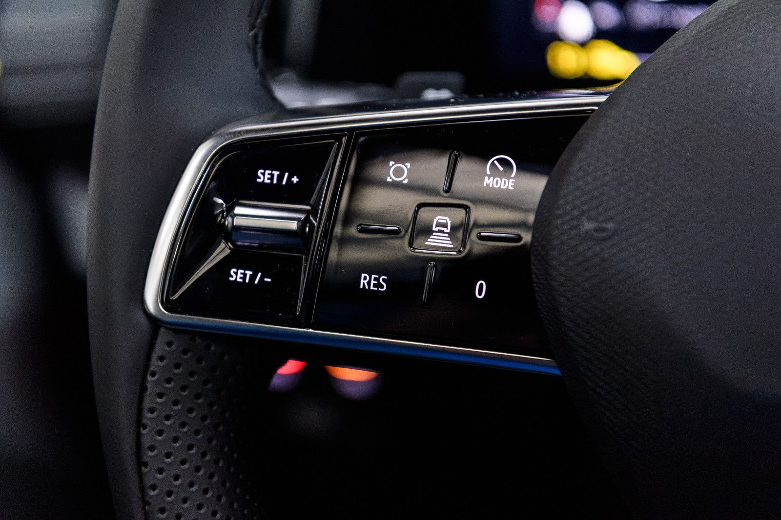 Fahrzeugabbildung Mitsubishi Eclipse Cross Luxury *22KW Laden