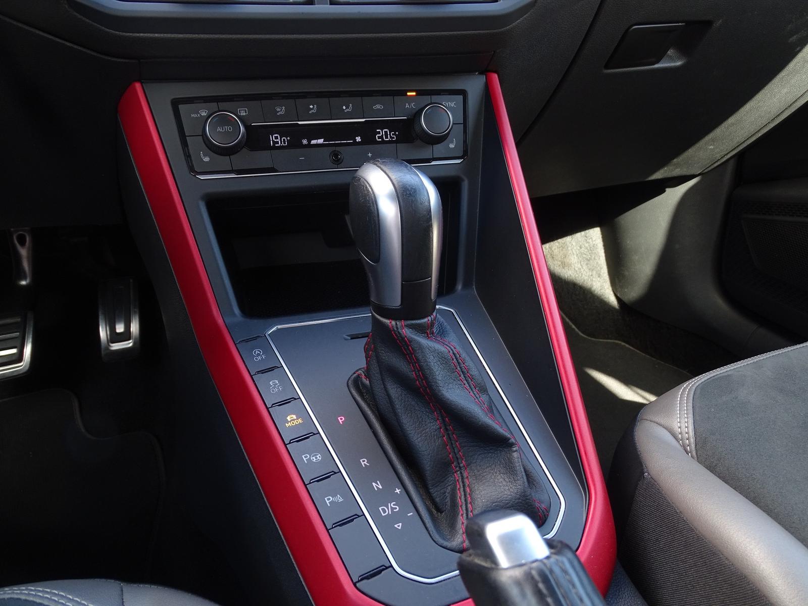 Volkswagen Polo 2.0 TSI GTI Klimaaut. PDC Android Apple USB, миниатюра 17