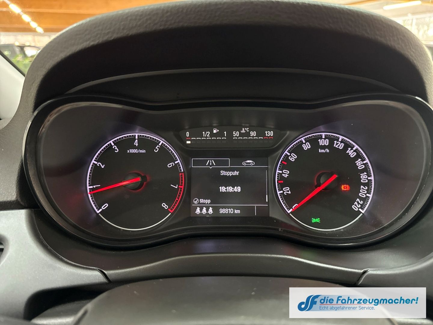 Fahrzeugabbildung Opel Corsa E Edition Navi Apple CarPlay Android Auto