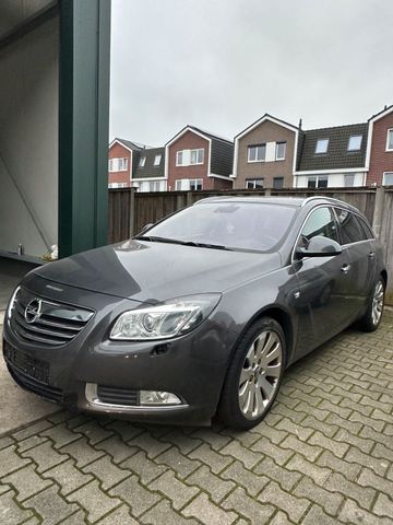 Opel insignia 2.8 benzin. TEXT LESEN!!