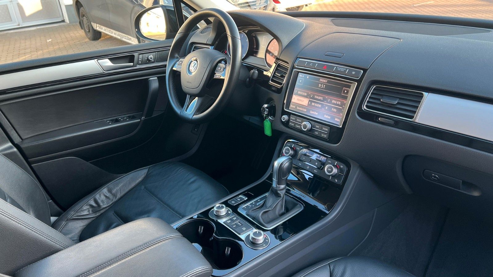 Fahrzeugabbildung Volkswagen Touareg V6 TDI BMT 4Motion*Xenon*RFK*AHK 3,5t*