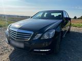 Mercedes-Benz Mercedes Benz W212 E200 CDI 100Tkm Avantga... - Mercedes-Benz E 200 in Wiesbaden