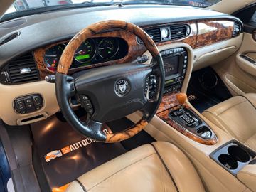 Jaguar XJ 2.7 D XJ6 Sovereign *Klima*Navi*PDC*Bluetooth