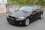 BMW 318i Touring 6 Gang Klimaaut. Leder Xenon - BMW 318 aus 2009: Kombi