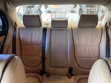 Jaguar XJ 2.7 D XJ6 Sovereign *Klima*Navi*PDC*Bluetooth