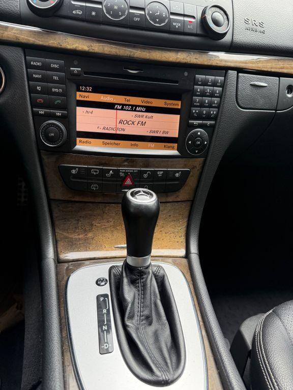 Mercedes-Benz E350 2005 — photo 5