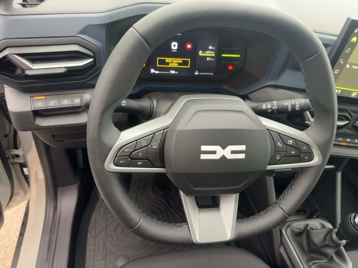 Fahrzeugabbildung Dacia Duster Expression TCe130 4x4 Winterpaket