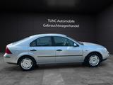 Ford Mondeo LIM. KLIMA AHK TÜV 3.HD TÜV 10/27 - Ford aus 2001