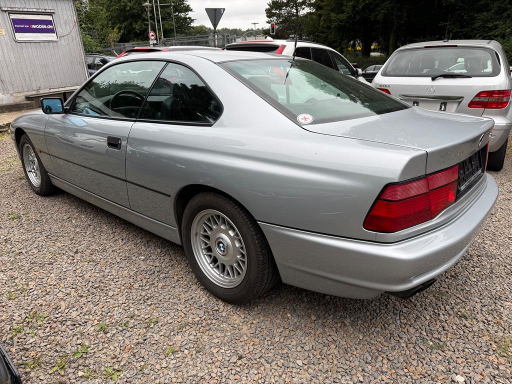 BMW 850