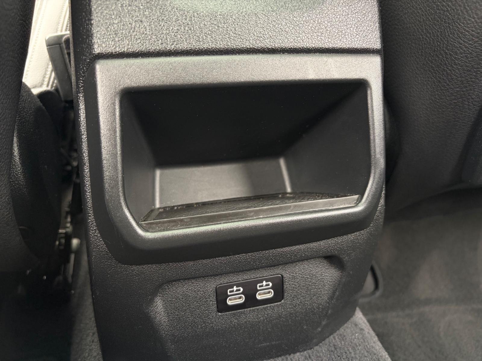 BMW 118 I Advantage AHK | LED | PANO | DAB