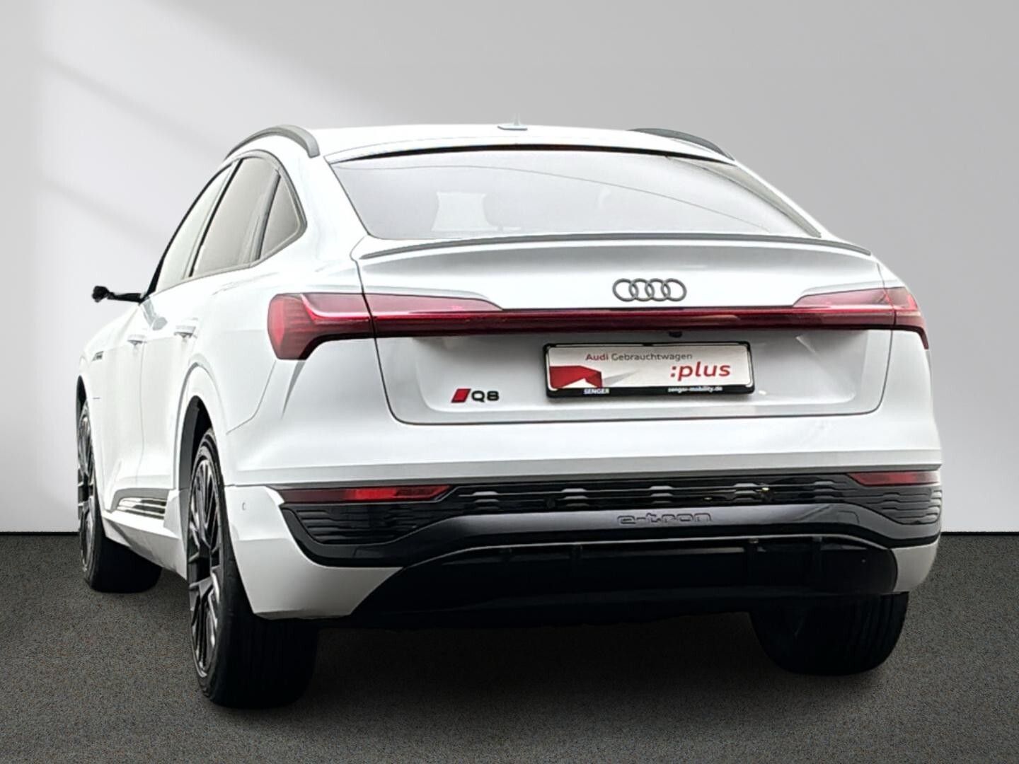 Audi Q8 e-tron Sportback 55 S line quattro Matrix HUD foto 3
