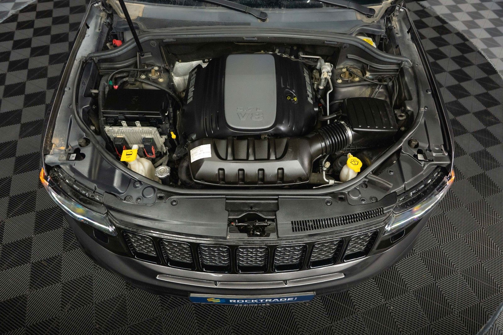 Fahrzeugabbildung Jeep Grand Cherokee 5.7 V8 SRT OVERLAND *Pano*ACC*19%