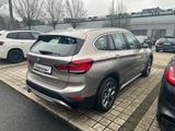 BMW X1 xDrive25e Plug-in Hybrid | Unfallfrei - mit Hybrid-Antrieb: Beige, Schiebedach