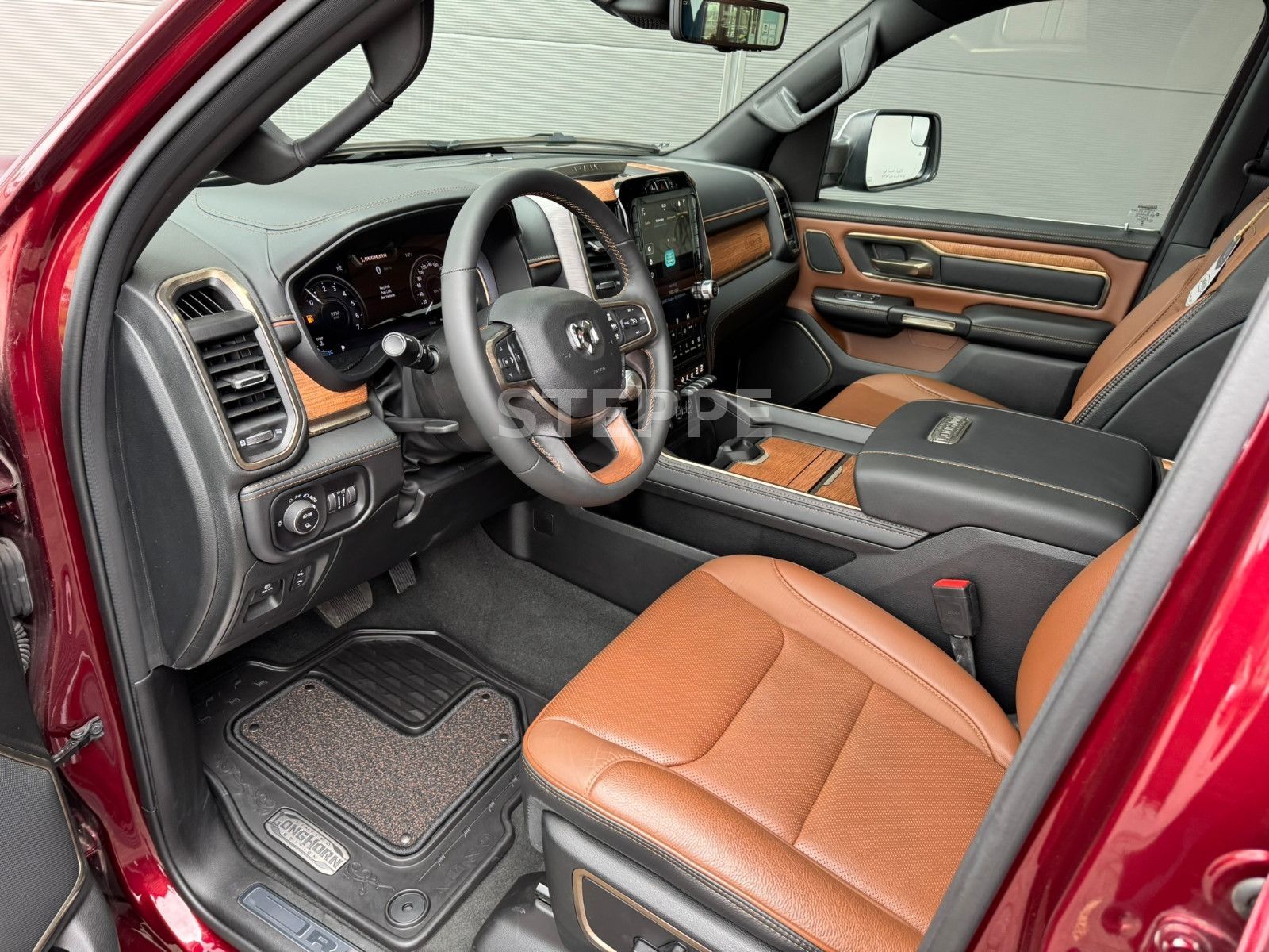 Dodge RAM 1500 5,7 V8 LONGHORN Luftfederung LPG AHK