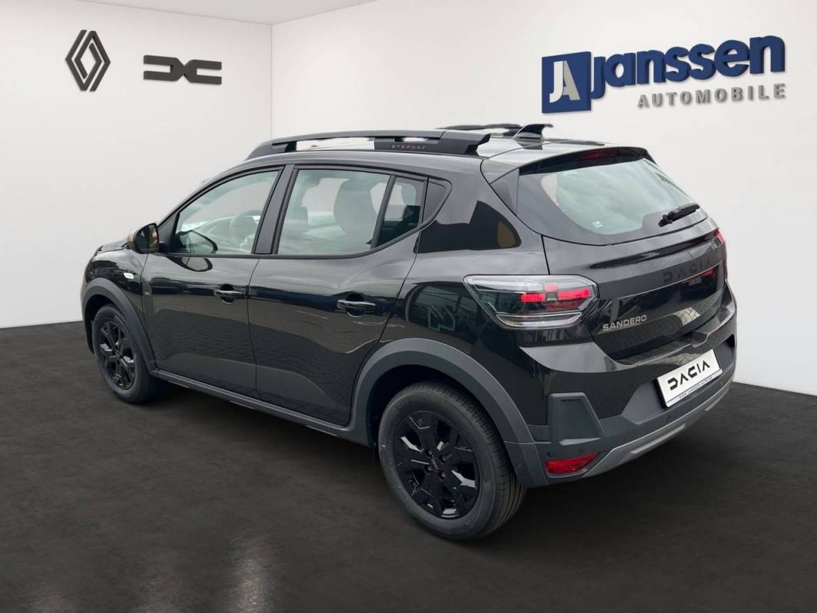 Fahrzeugabbildung Dacia Sandero Stepway Extreme TCe 110