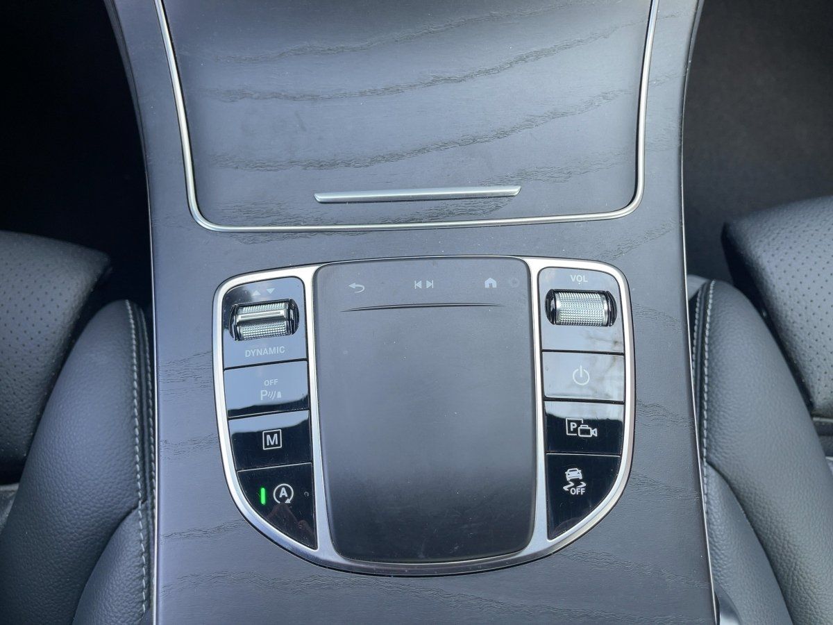 Fahrzeugabbildung Mercedes-Benz GLC 300 4M Coupe AMG/Kamera/LED/Tempomat