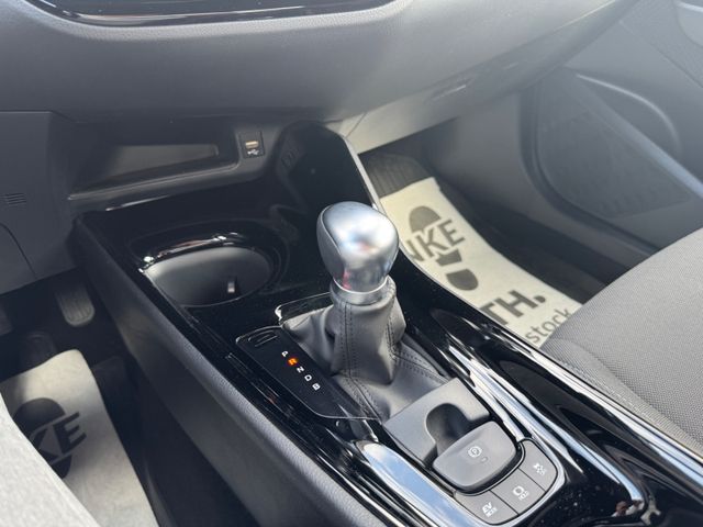 Toyota C-HR  Hybrid Style