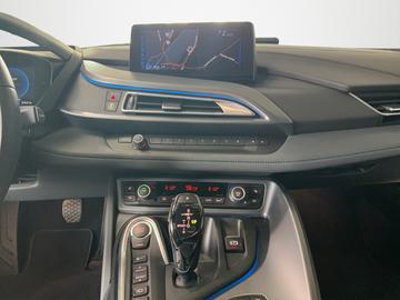 2014 BMW I8 — миниатюра 13