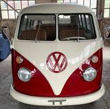 Volkswagen T1 - rote Volkswagen T1