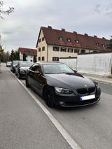 BMW 320i Coupé (E92) - BMW 320: 320i E92