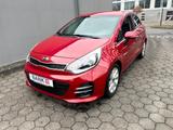 Kia Rio UEFA Euro 2016 AUTOMATIK EURO-6 NAVI PDC - scheckheftgepflegte Kia Rio