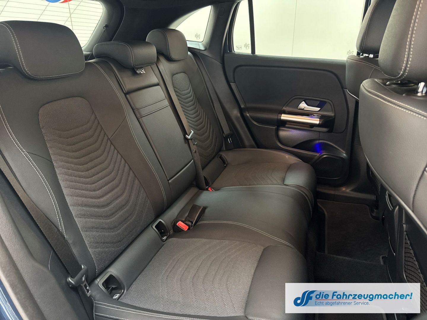 Fahrzeugabbildung Mercedes-Benz EQA 250 Navi Digitales Cockpit LED El. Heckklapp