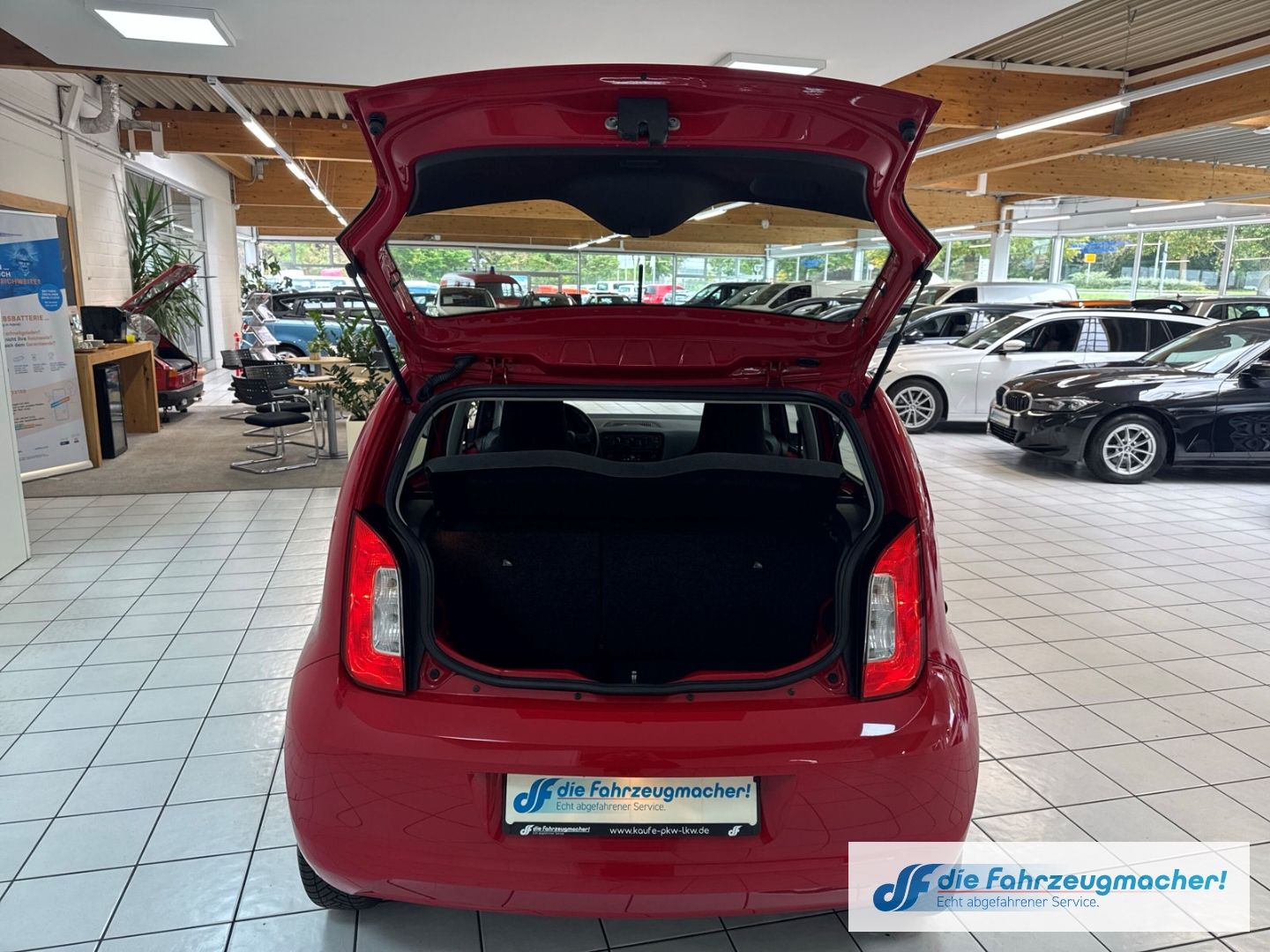 Fahrzeugabbildung SKODA Citigo Active Berganfahrass. GA Klima teilb.Rück