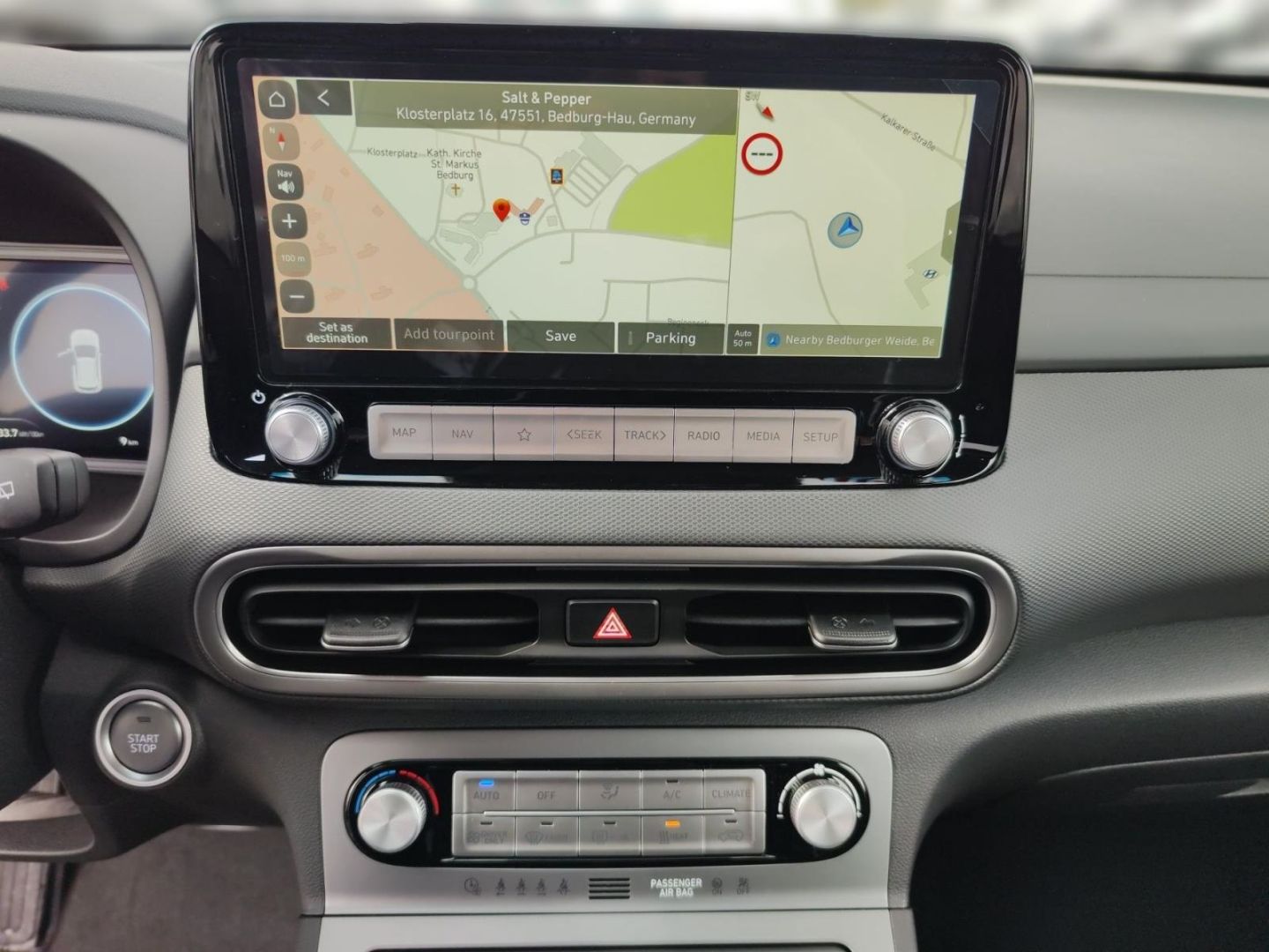 Fahrzeugabbildung Hyundai KONA Elektro 39,2kW Standheizung, Navi, Klima.