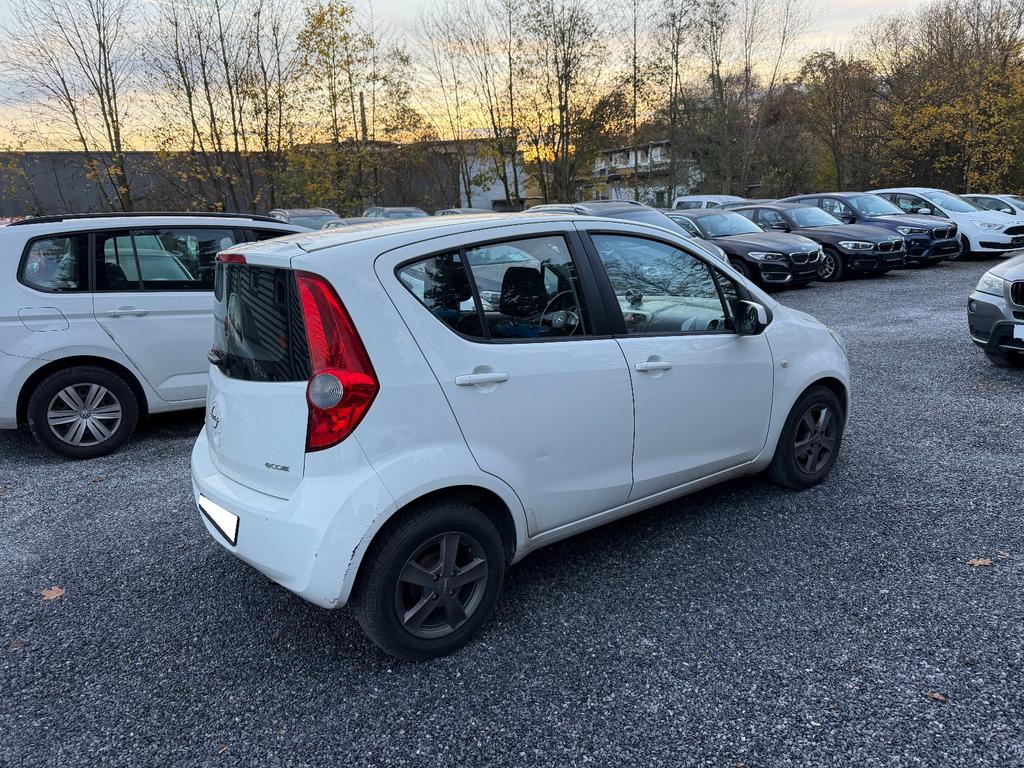 Opel Agila