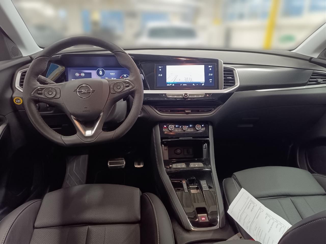 Fahrzeugabbildung Opel Grandland PHEV GSE 147KW Automatik