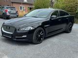 Jaguar XJ Premium Luxury - Jaguar XJ: Luxury