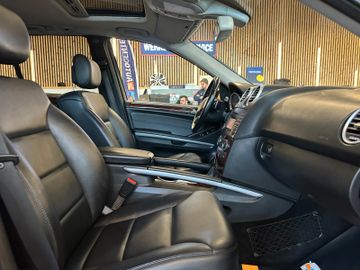 Mercedes-Benz ML 320 CDI *AHK*Klima*Navi*CD-Player*Freisprech*