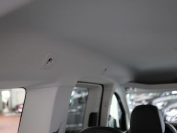 Volkswagen Caddy 1.5TSI DSG STYLE LED ACC AHK 5J GARANTIE