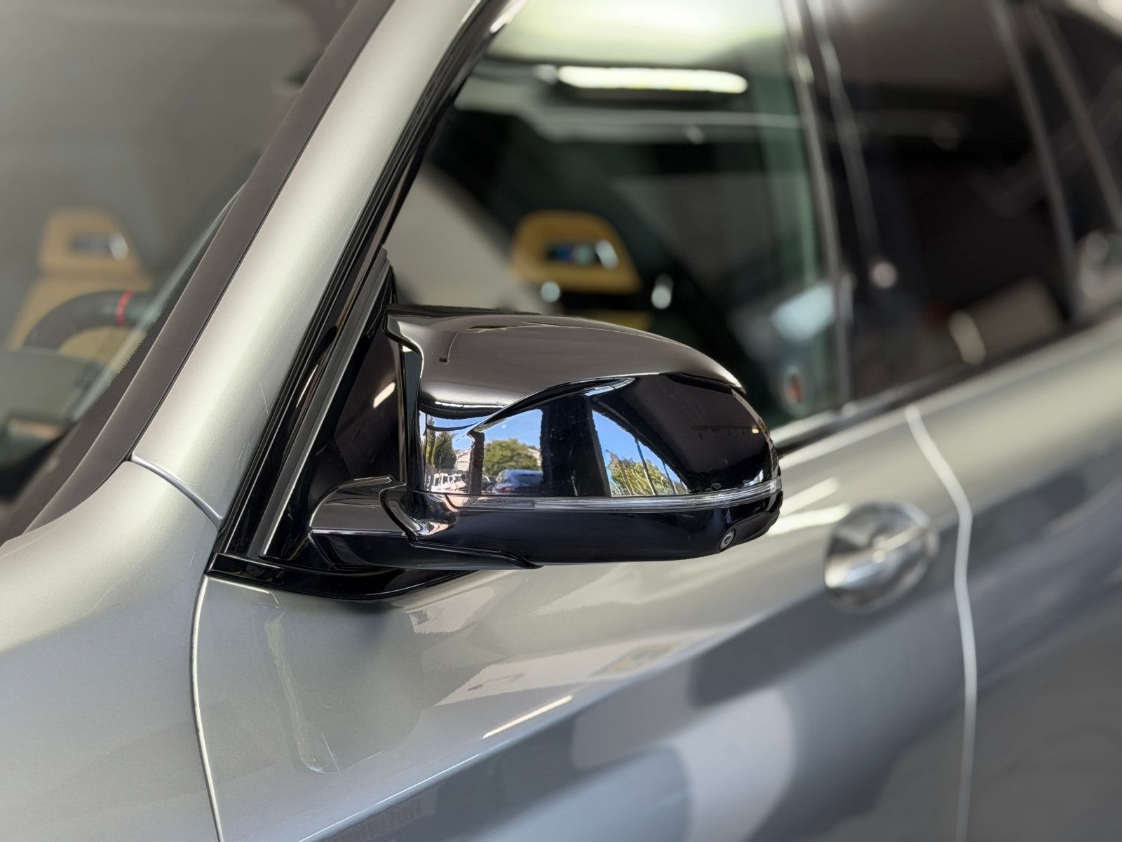Fahrzeugabbildung BMW X3 M |H/K|HuD|PANO|LASER|INDIVIDUAL