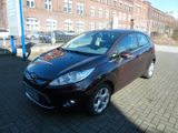 Ford Fiesta Titanium - Ford Fiesta aus 2010 mit Diesel-Antrieb