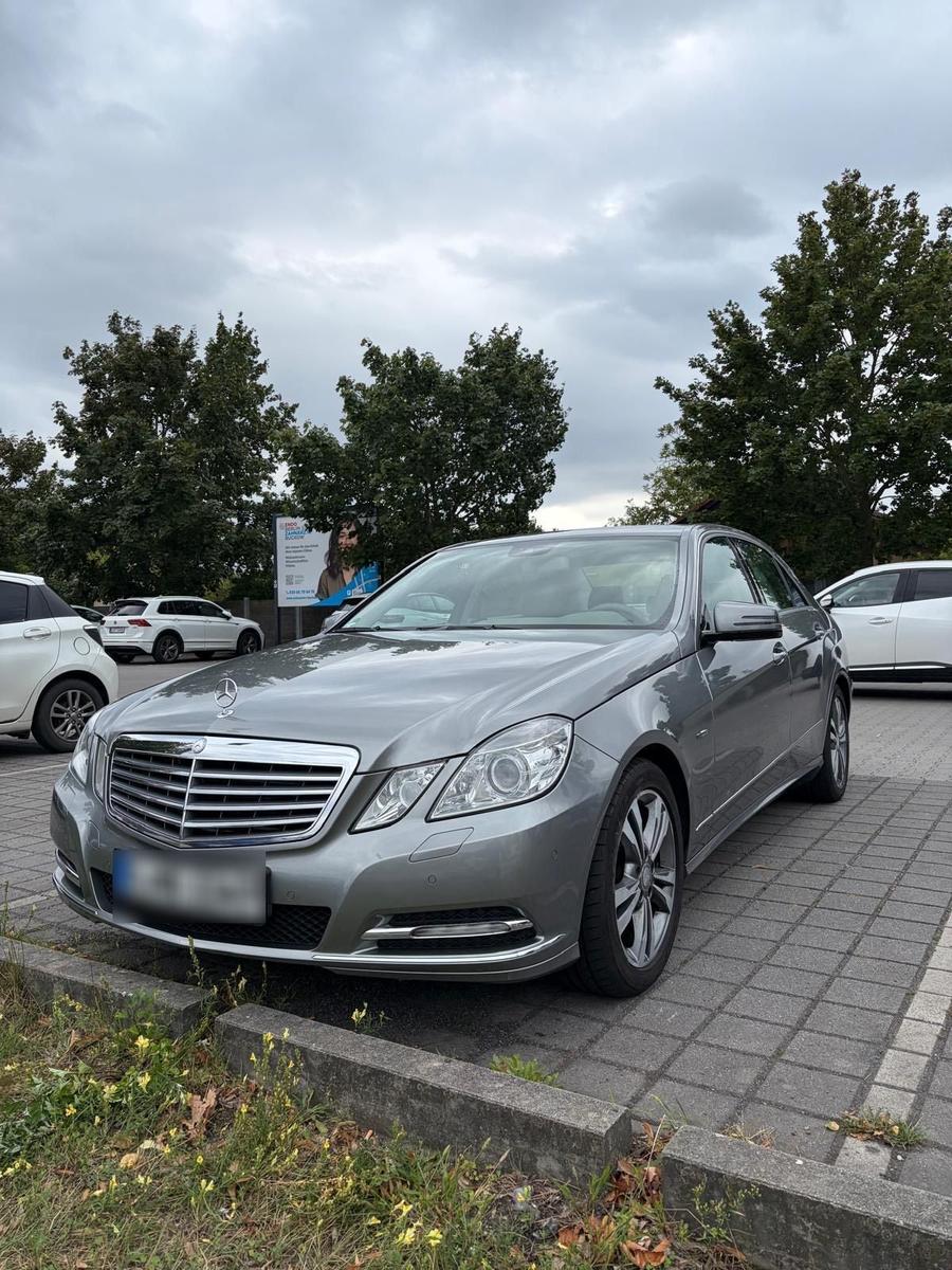 Mercedes-Benz CE 300