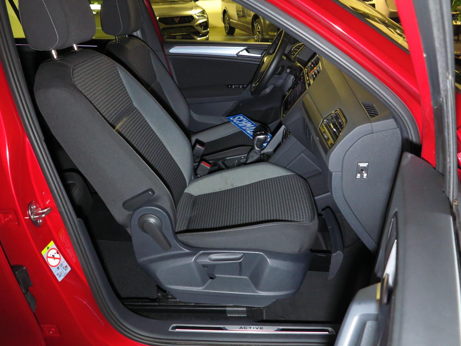 Volkswagen Tiguan 1.5 TSI OPF DSG7 Active AHK Navi Stdhz
